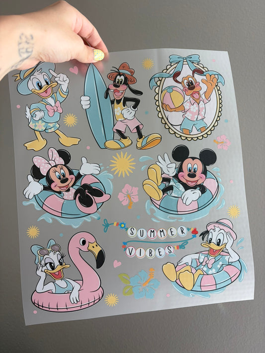 Minnie Summer Vibes