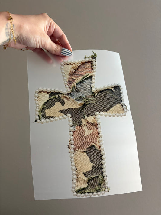 camo cross (pearl outline)