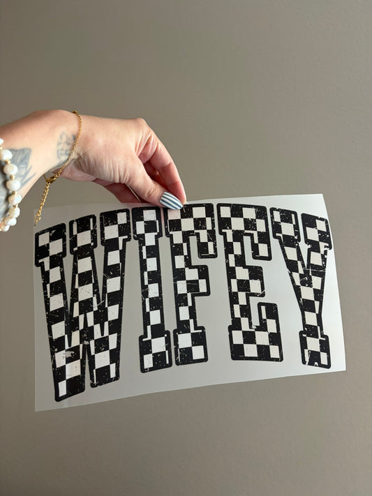 checkered wifey