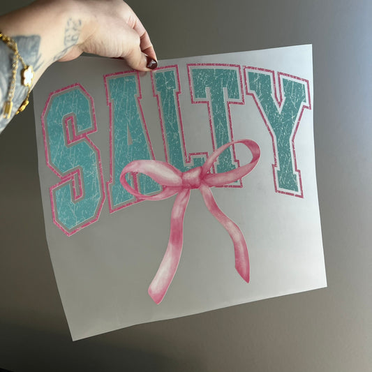 Distressed Salty w/ Bow