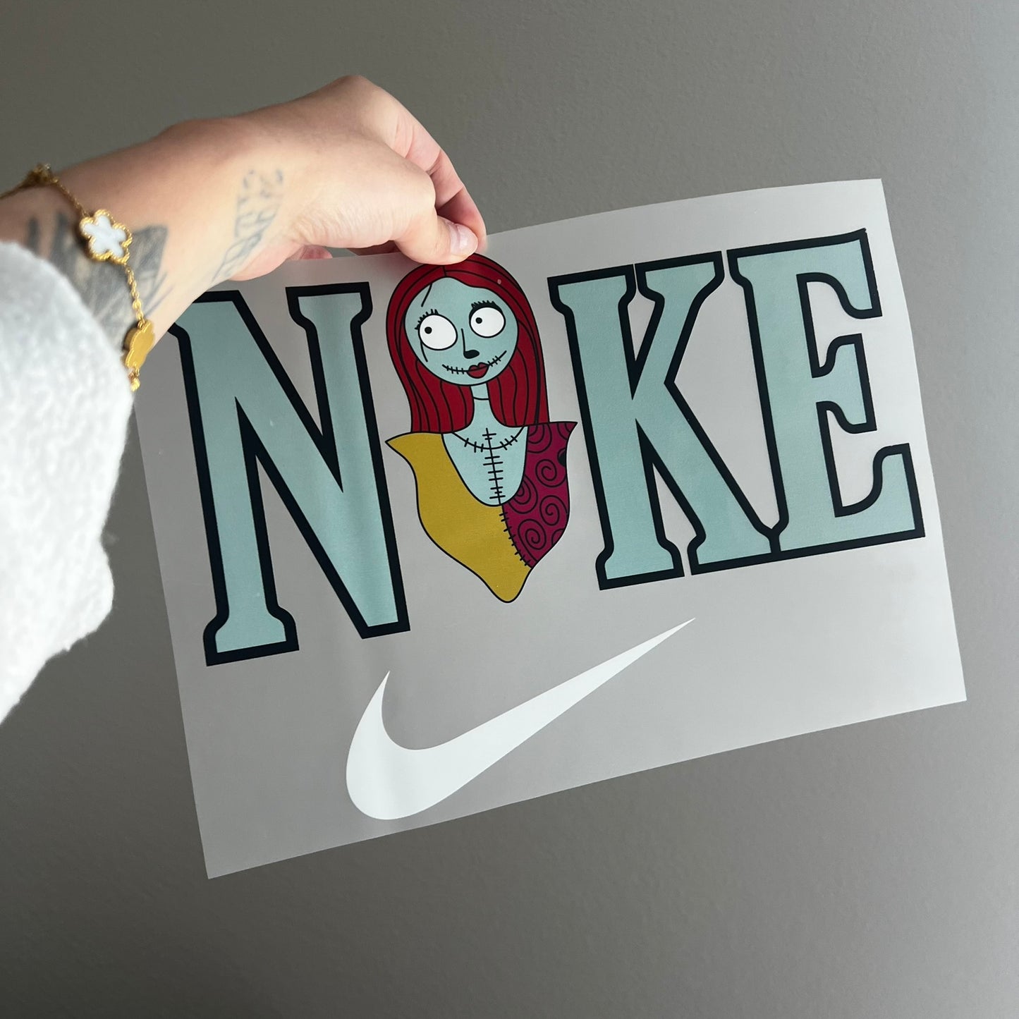 Nike Sally